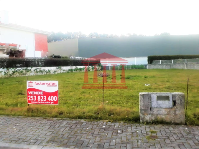 Terreno para Venda em Adães Foto 7