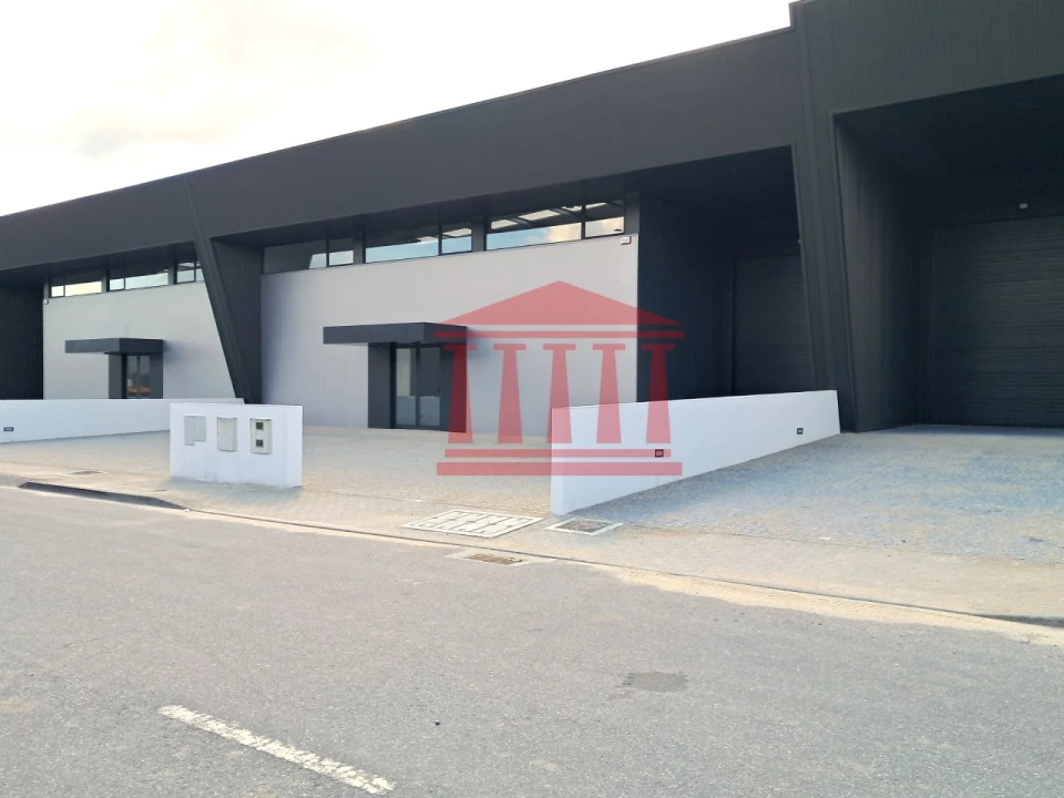 Armazém para Arrendamento em Barcelos, V.Boa, V.Frescainha Foto 3