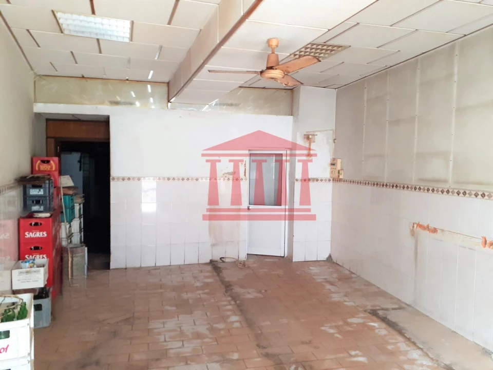 Prédio para Venda em Barcelos, V.Boa, V.Frescainha Foto 13