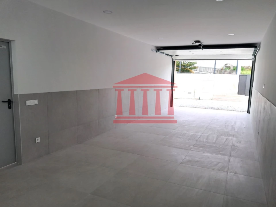 Moradia T3 para Venda em Abade de Neiva Foto 32