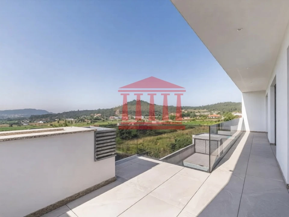 Moradia T3 para Venda em Abade de Neiva Foto 5