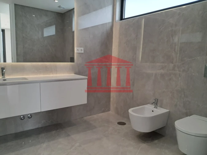 Moradia T3 para Venda em Abade de Neiva Foto 27