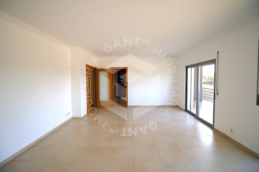 Apartamento T3 para Arrendamento em Sesimbra (Castelo) Foto 6