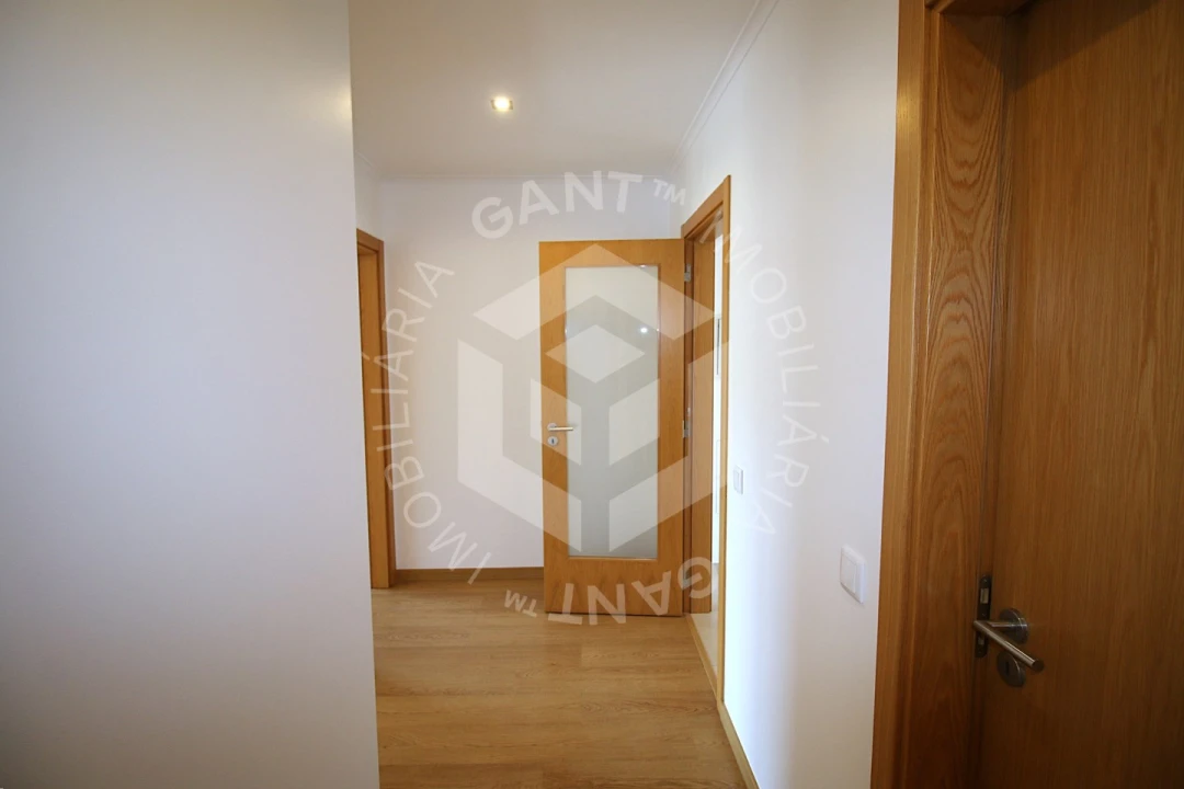 Apartamento T3 para Arrendamento em Sesimbra (Castelo) Foto 12