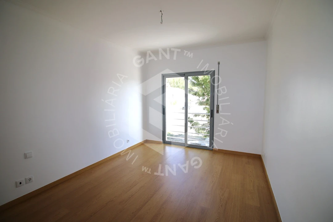 Apartamento T3 para Arrendamento em Sesimbra (Castelo) Foto 27