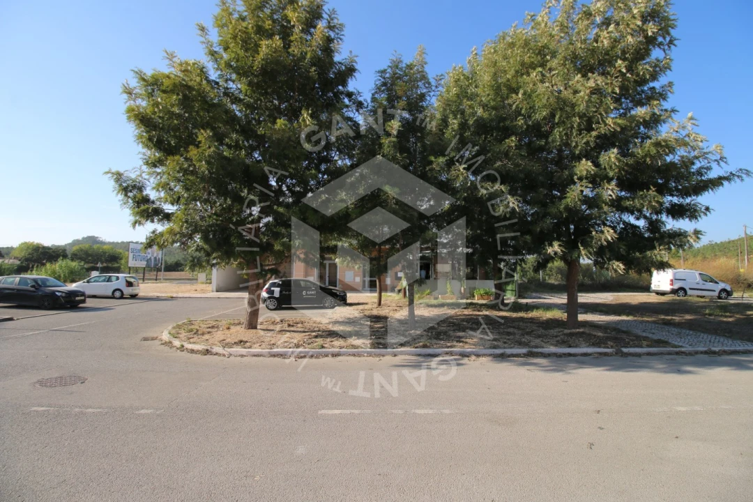 Apartamento T3 para Arrendamento em Sesimbra (Castelo) Foto 38