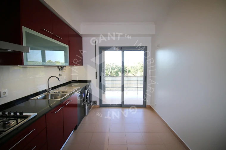 Apartamento T3 para Arrendamento em Sesimbra (Castelo) Foto 3