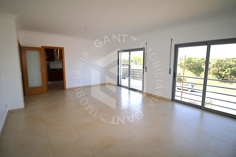 Apartamento T3 para Arrendamento em Sesimbra (Castelo) Foto 7