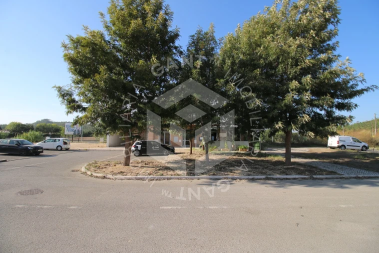 Apartamento T3 para Arrendamento em Sesimbra (Castelo) Foto 38