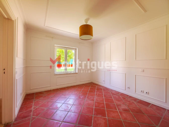 Moradia T4 para Venda em Santa Maria e São Miguel, São Martinho, São Pedro Penaferrim Foto 34