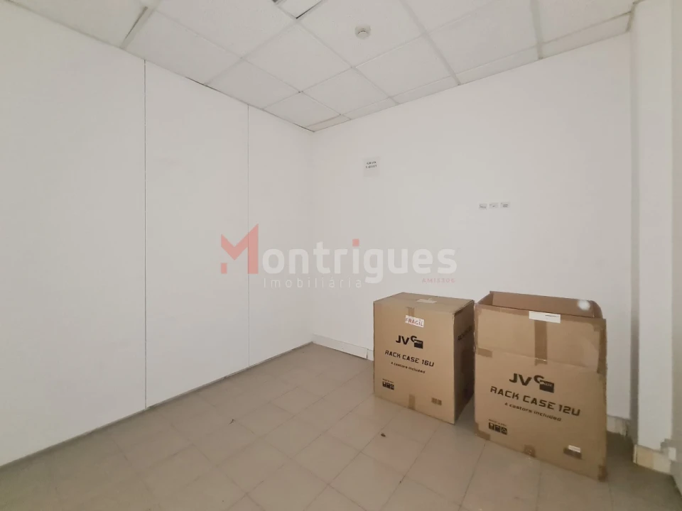 Escritório para Venda em Alfragide Foto 26