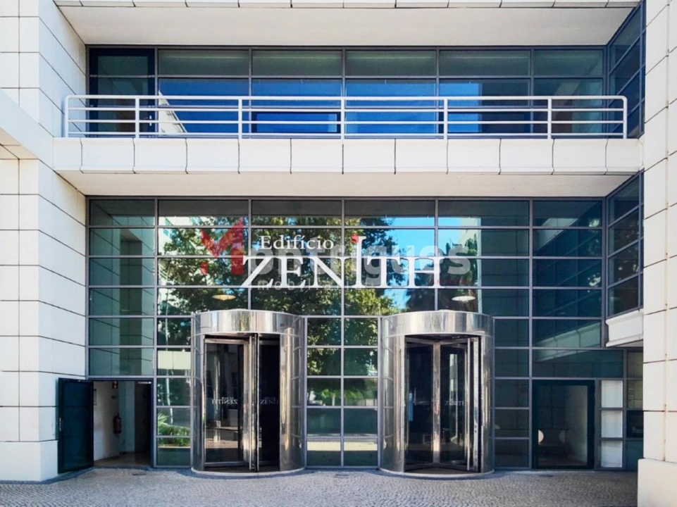 Escritório para Arrendamento em Algés, Linda-A-Velha e Cruz Quebrada-Dafundo Foto 4