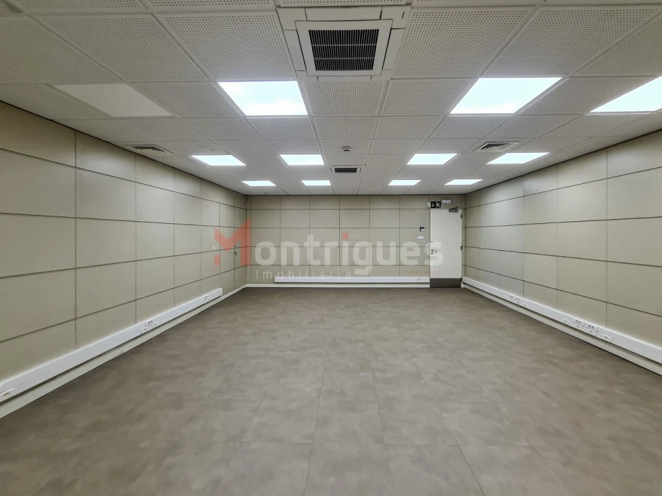 Escritório para Arrendamento em Avenidas Novas Foto 12