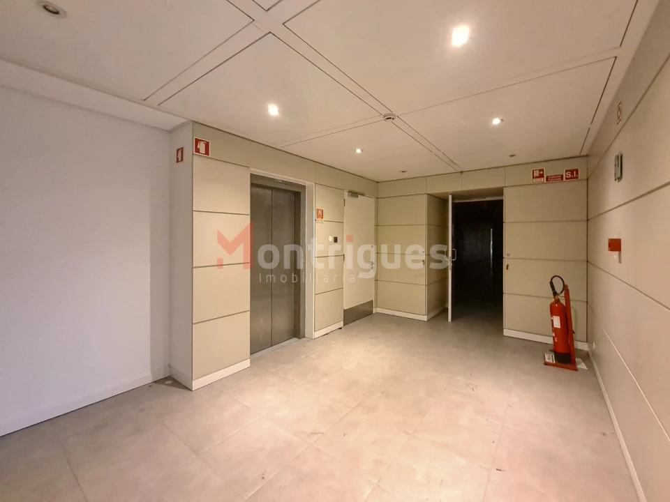 Escritório para Arrendamento em Avenidas Novas Foto 14