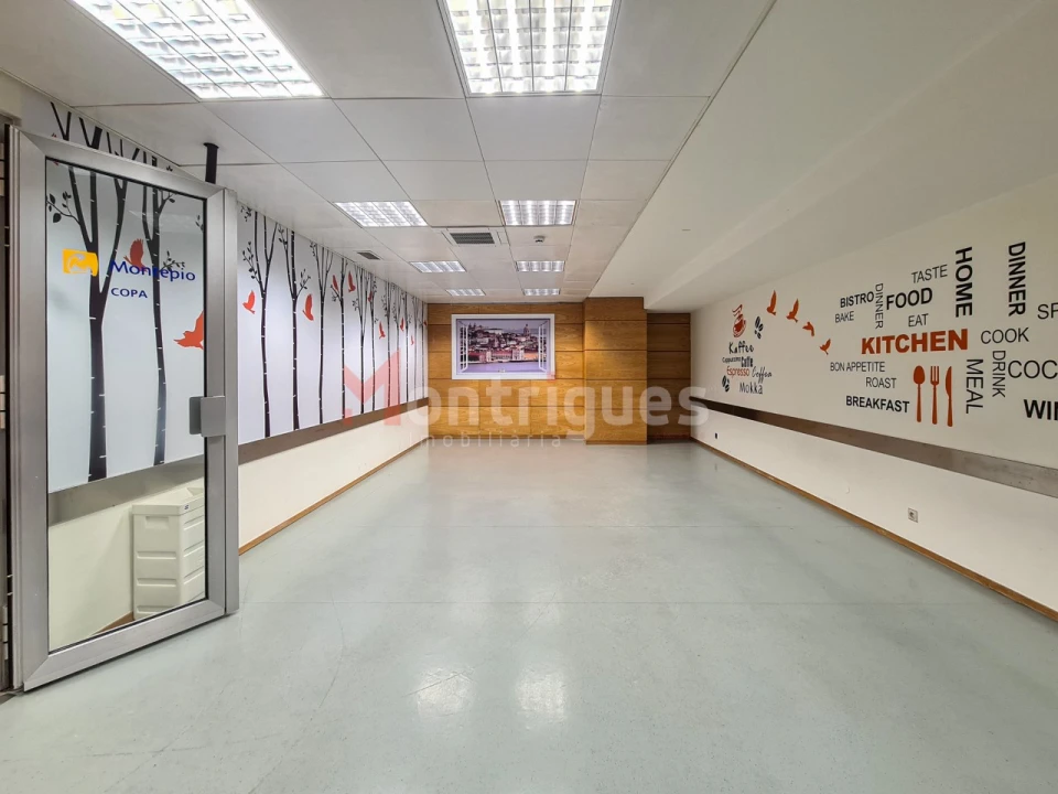 Escritório para Arrendamento em Avenidas Novas Foto 16