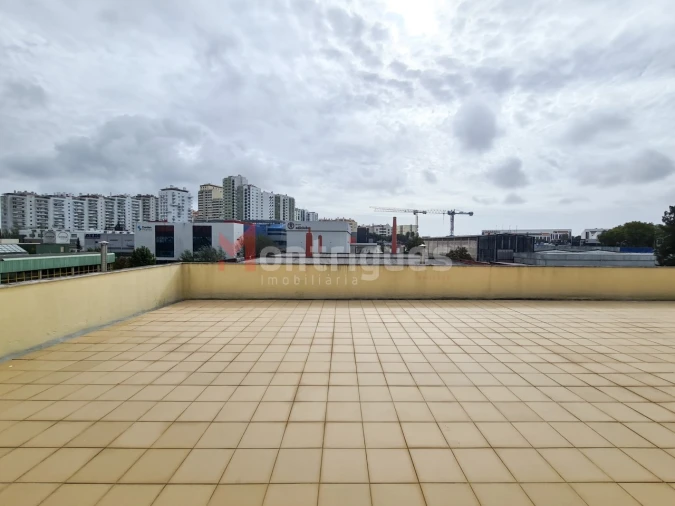 Escritório para Arrendamento em Alfragide Foto 3