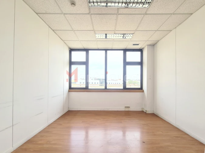 Escritório para Arrendamento em Alfragide Foto 11