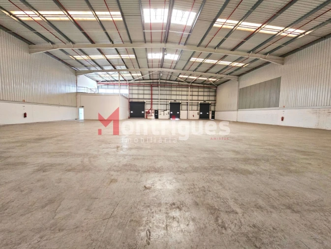 Armazém para Arrendamento em Benavente Foto 1