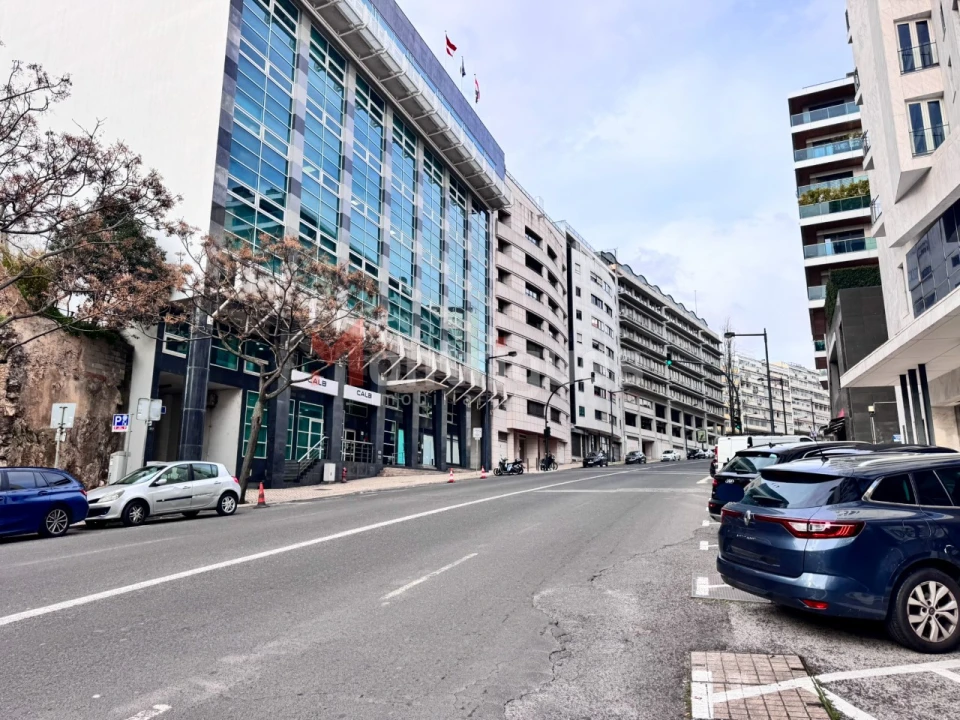 Escritório para Arrendamento em Estrela Foto 3