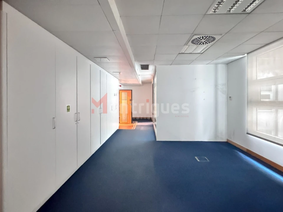 Escritório para Arrendamento em Estrela Foto 9