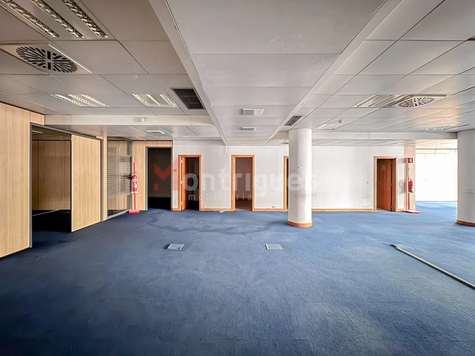 Escritório para Arrendamento em Estrela Foto 12