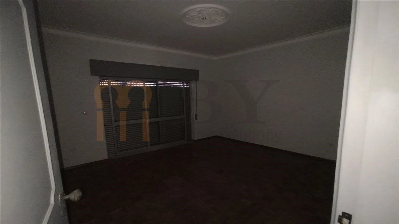 Apartamento T2 para Venda em Vila Real de Santo Antonio Foto 3