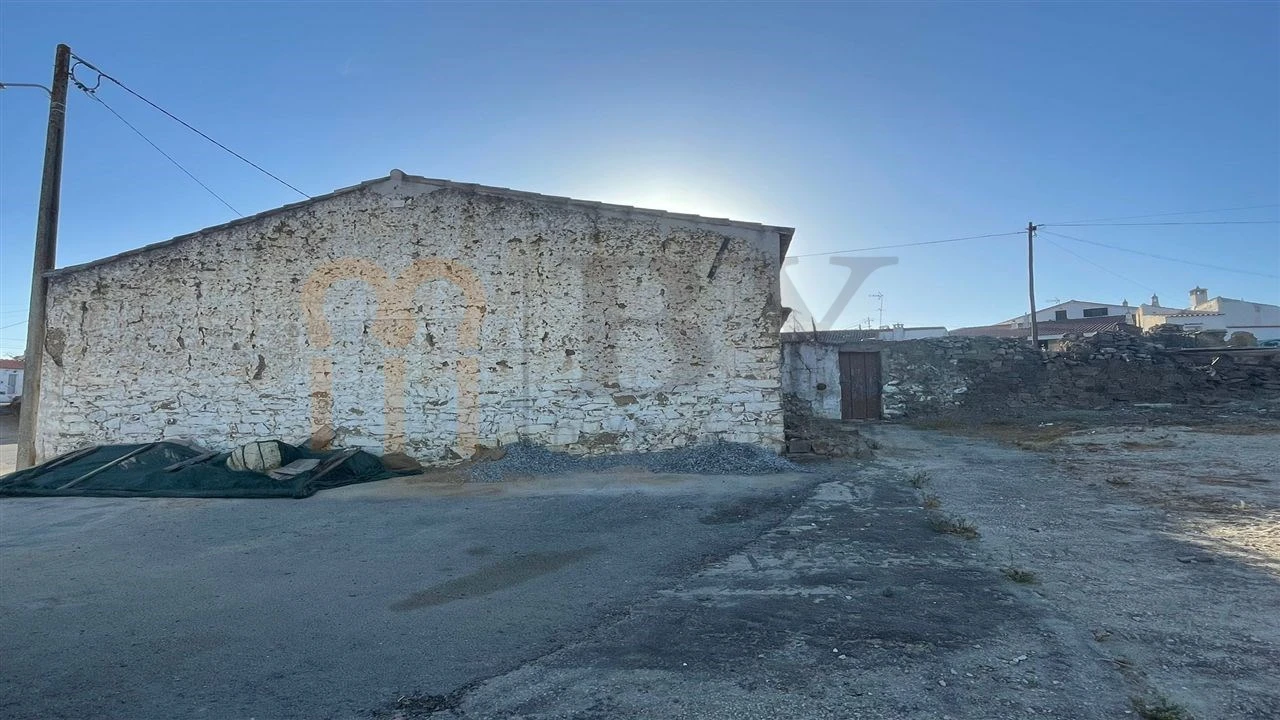 Moradia T3 para Venda em Giões Foto 21