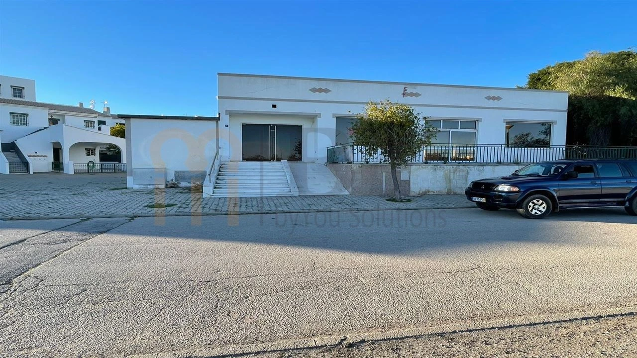 Negócio para Venda em Altura Foto 1