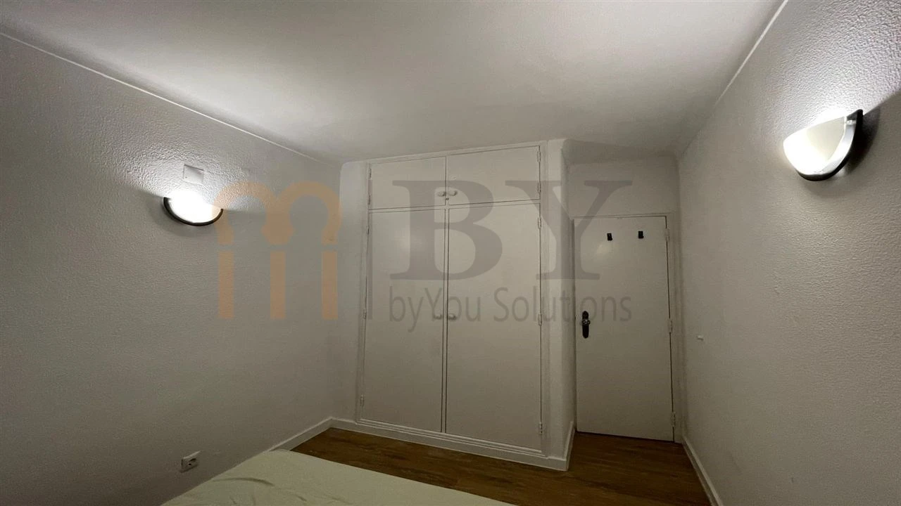 Apartamento T1 para Venda em Albufeira e Olhos de Água Foto 6