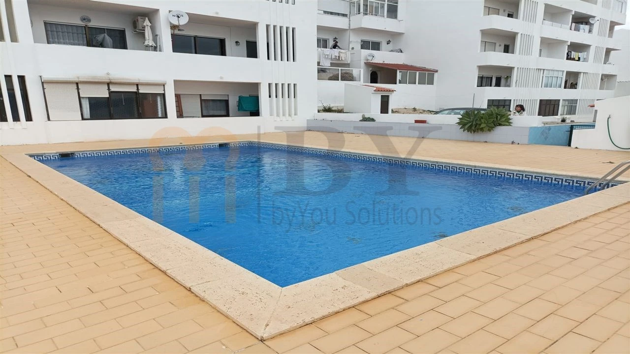 Apartamento T1 para Venda em Albufeira e Olhos de Água Foto 9