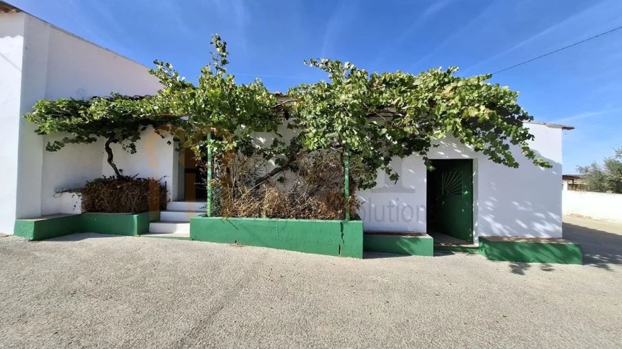 Quinta T1 para Venda em Alcaria Ruiva