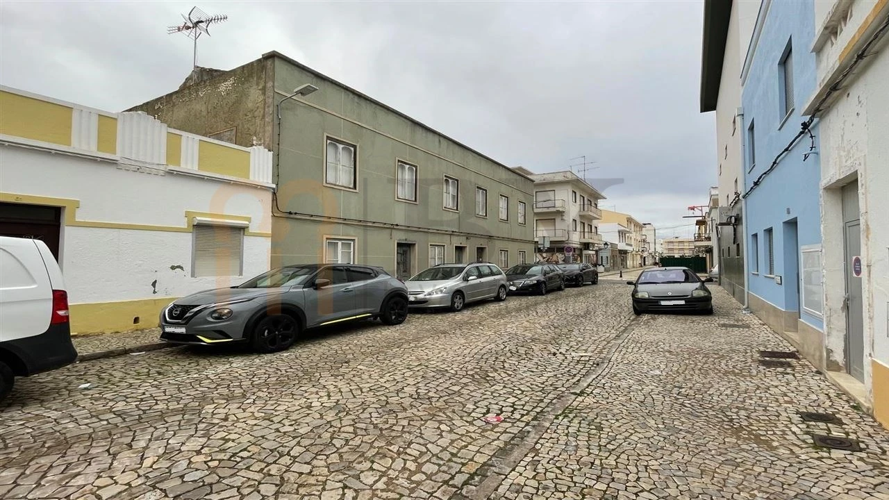 Apartamento para Venda em Vila Real de Santo Antonio Foto 2