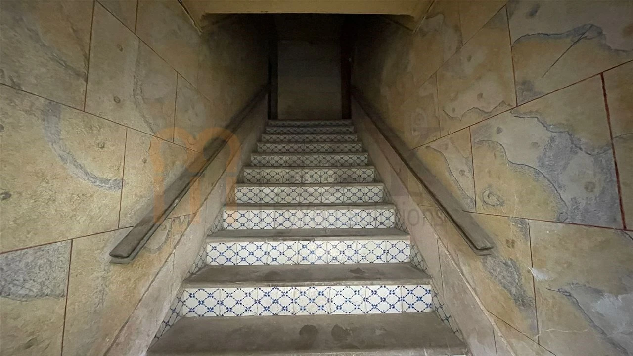 Apartamento para Venda em Vila Real de Santo Antonio Foto 4