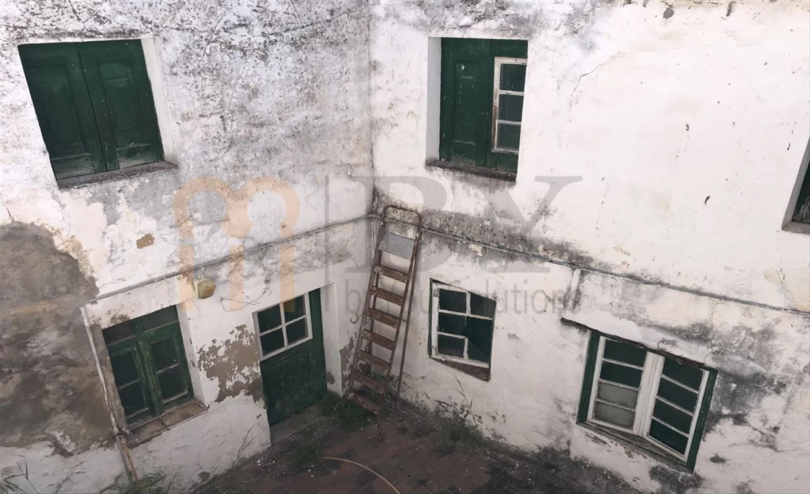 Prédio para Venda em Mertola Foto 12