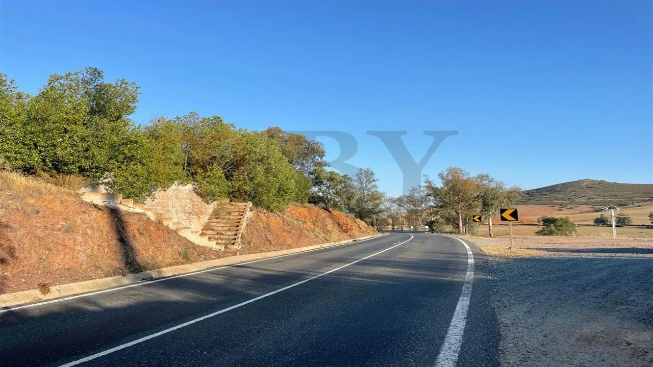 Moradia para Venda em Alcaria Ruiva Foto 11