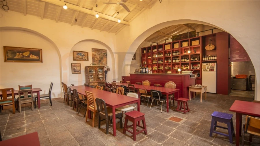 Negócio para Venda em Beja (Santiago Maior e São João Baptista) Foto 8