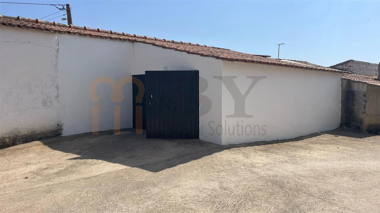 Garagem para Venda em São Miguel do Pinheiro, São Pedro de Solis, São Sebastião dos Carros Foto 2