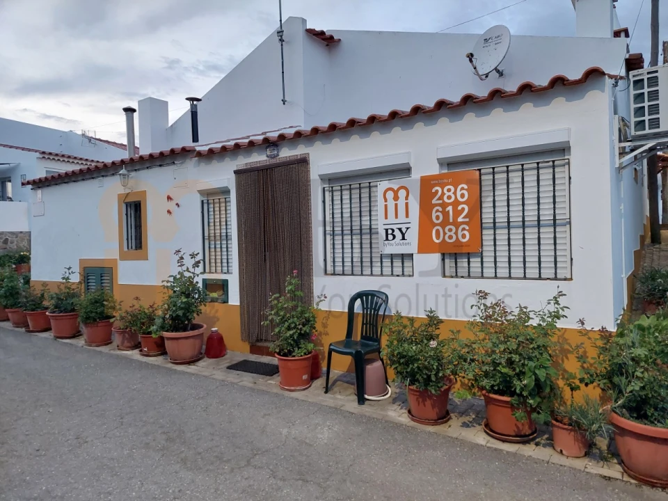 Moradia T2 para Venda em Mertola Foto 1