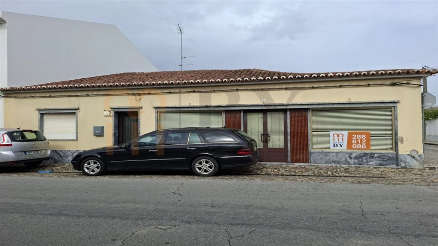 Moradia T4 para Venda em Vidigueira Foto 1