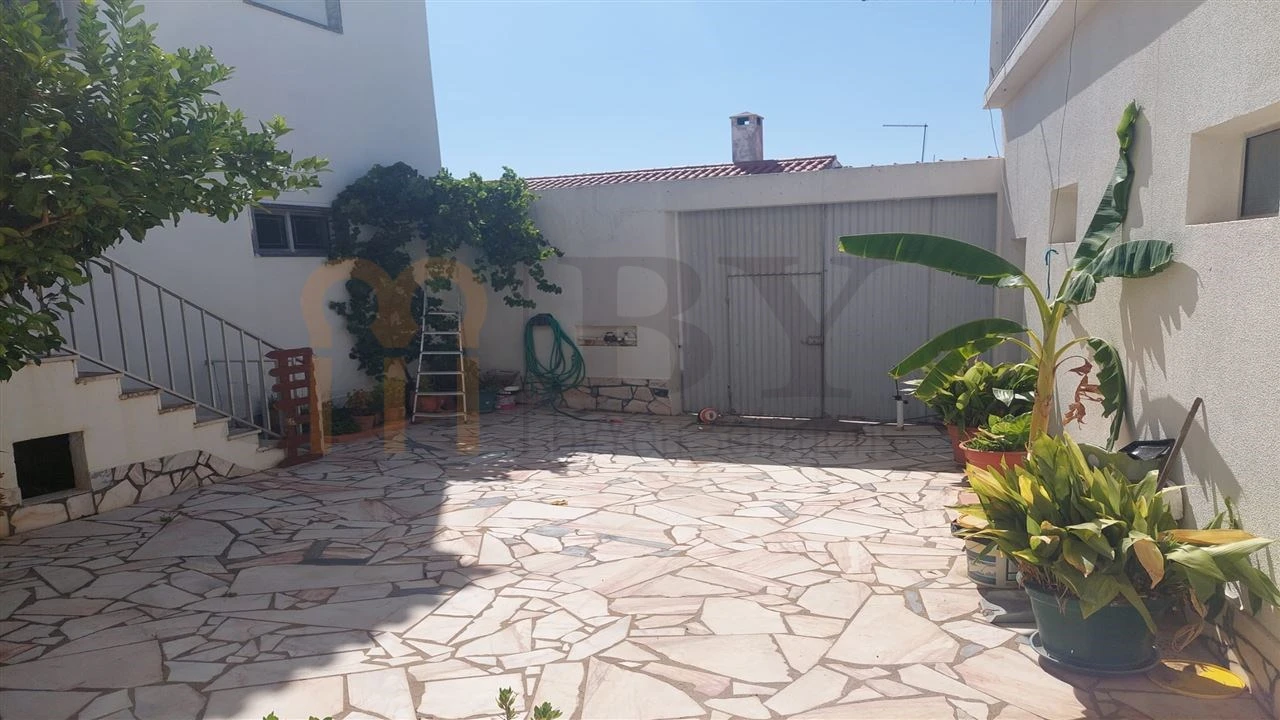 Moradia T7 para Venda em Entradas Foto 25