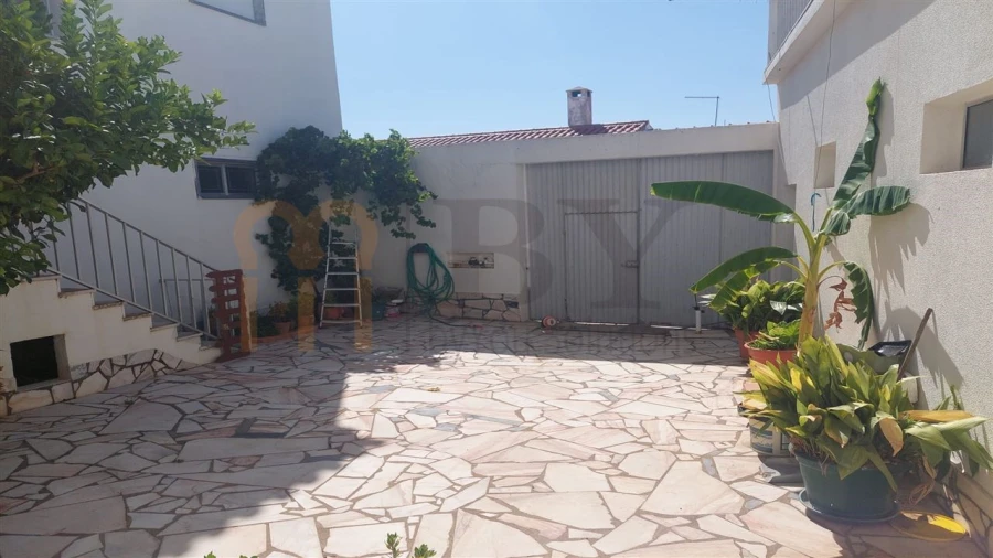 Moradia T7 para Venda em Entradas Foto 25