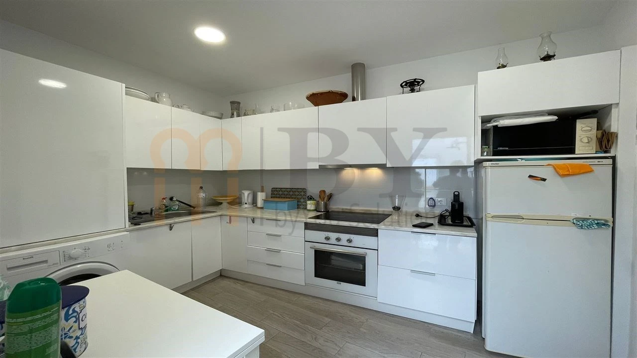 Moradia T3 para Venda em Santa Luzia Foto 5