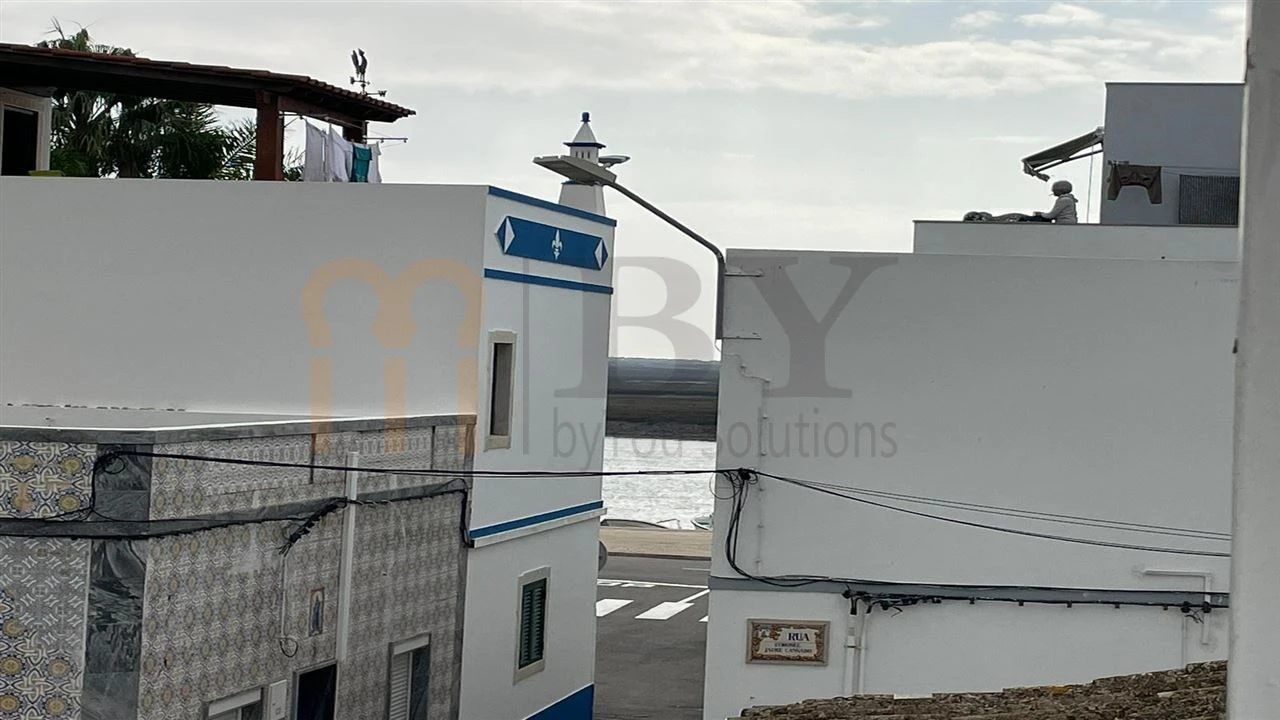 Moradia T3 para Venda em Santa Luzia Foto 21