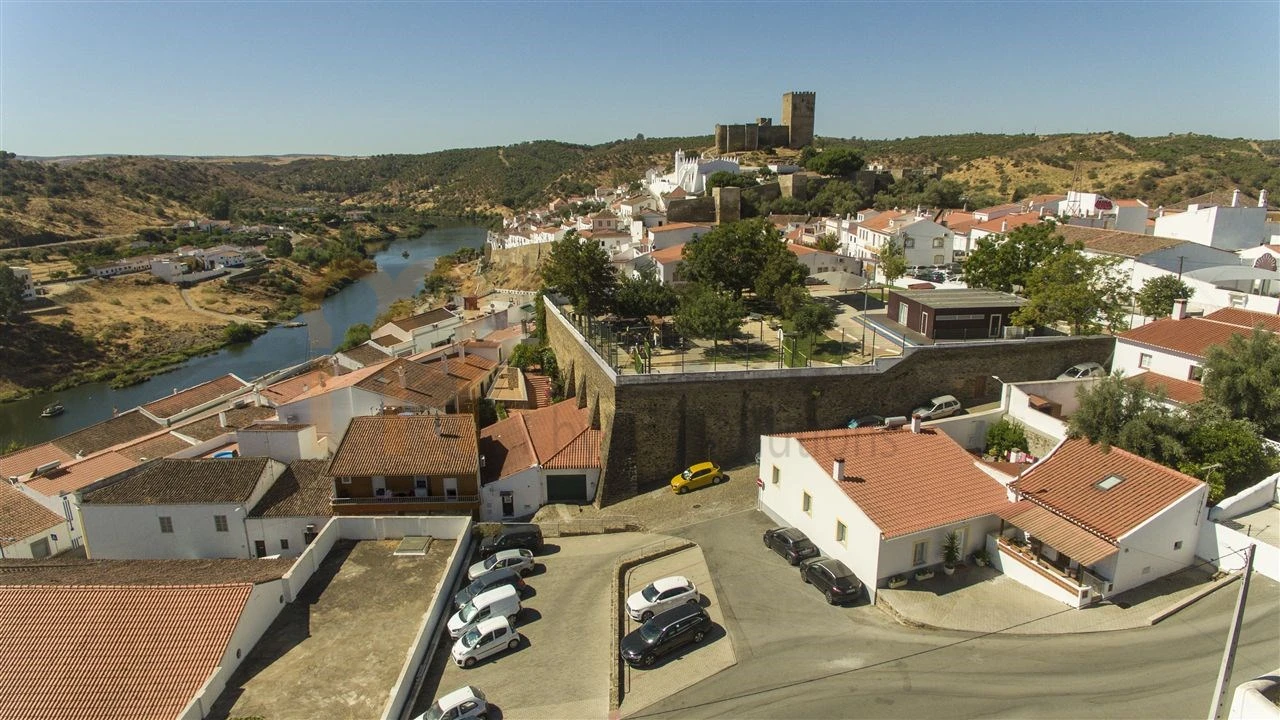 Moradia T3 para Venda em Mertola Foto 1