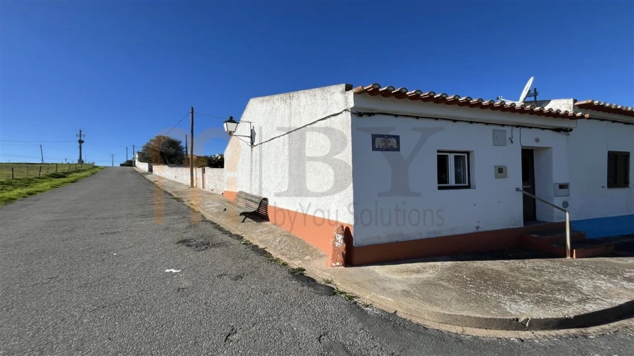 Moradia T1 para Venda em Castro Verde e Casével Foto 2