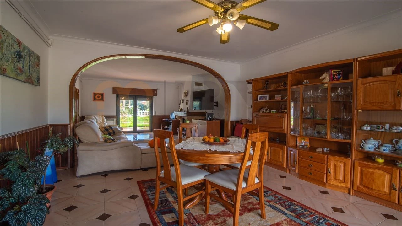 Quinta T4 para Venda em Vila Nova da Baronia Foto 3