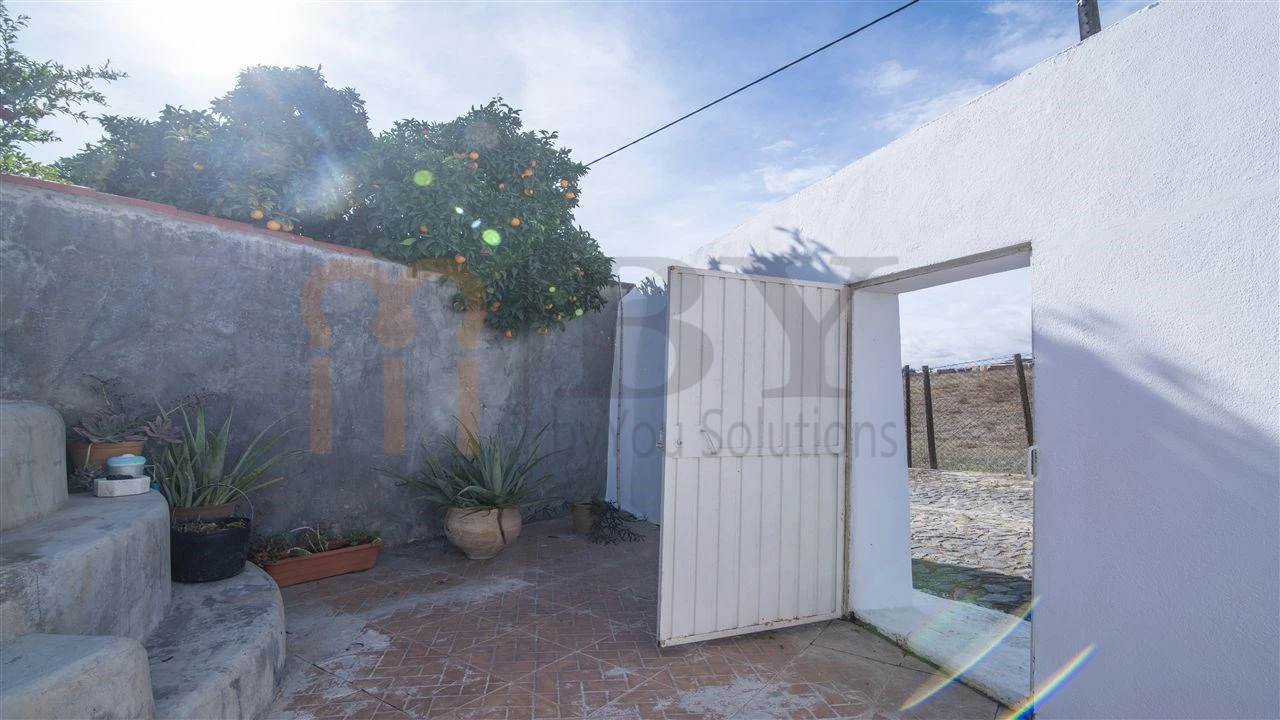 Moradia T2 para Venda em Cabeça Gorda Foto 14