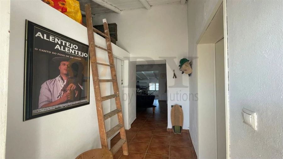 Moradia T2 para Venda em Cabeça Gorda Foto 4