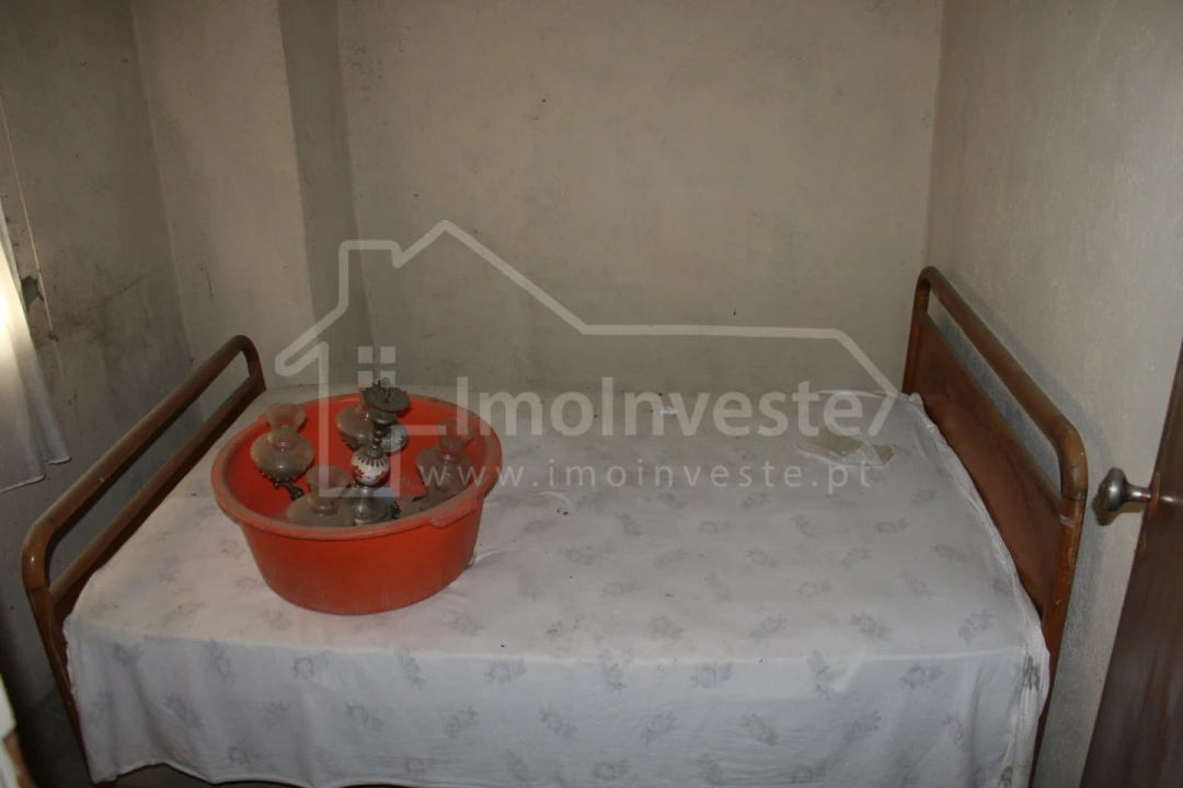 Moradia T3 para Venda em São Vicente da Beira Foto 2