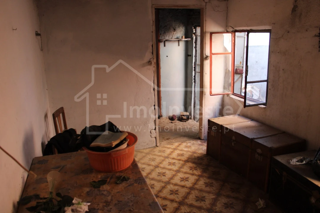 Moradia T3 para Venda em São Vicente da Beira Foto 5